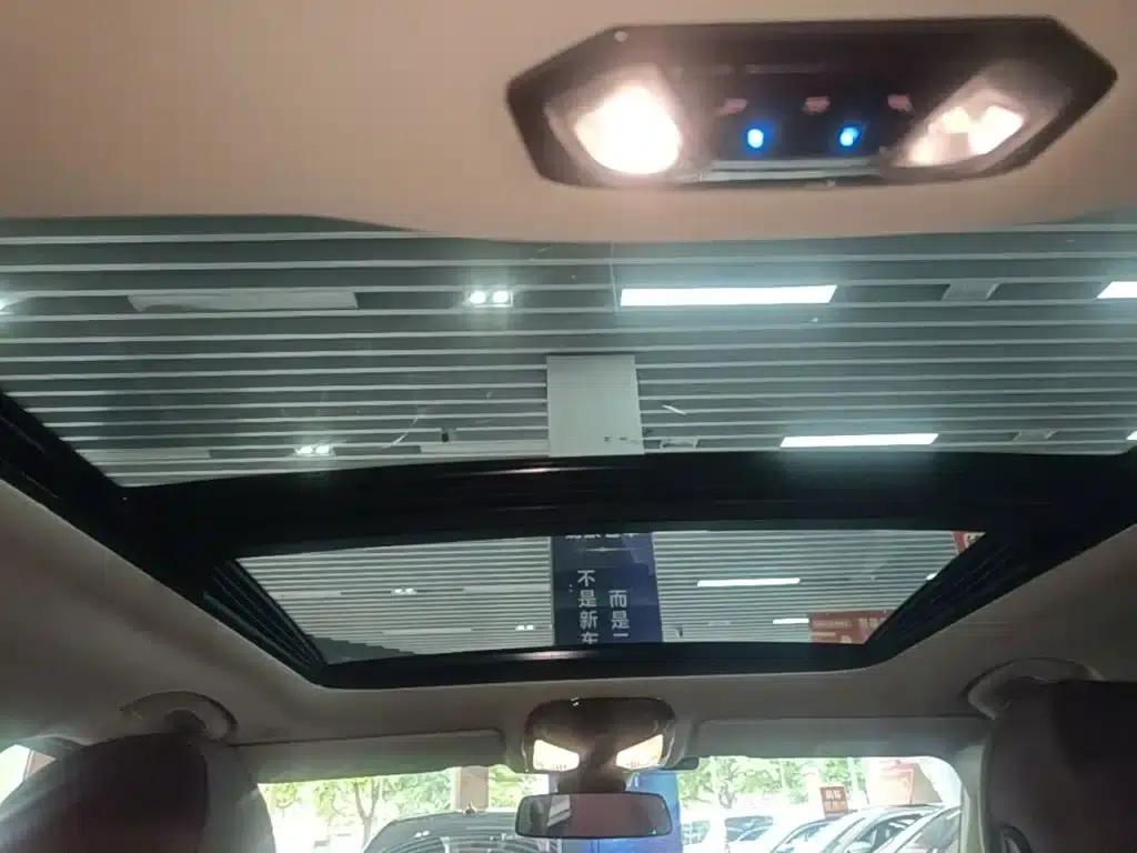 BMW i3 2024 eDrive 35L — миниатюра 18
