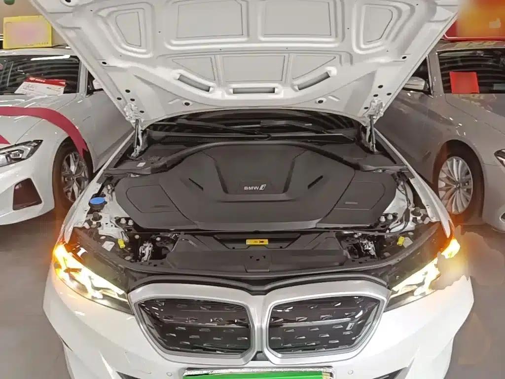 BMW i3 2022 eDrive 35L — миниатюра 20