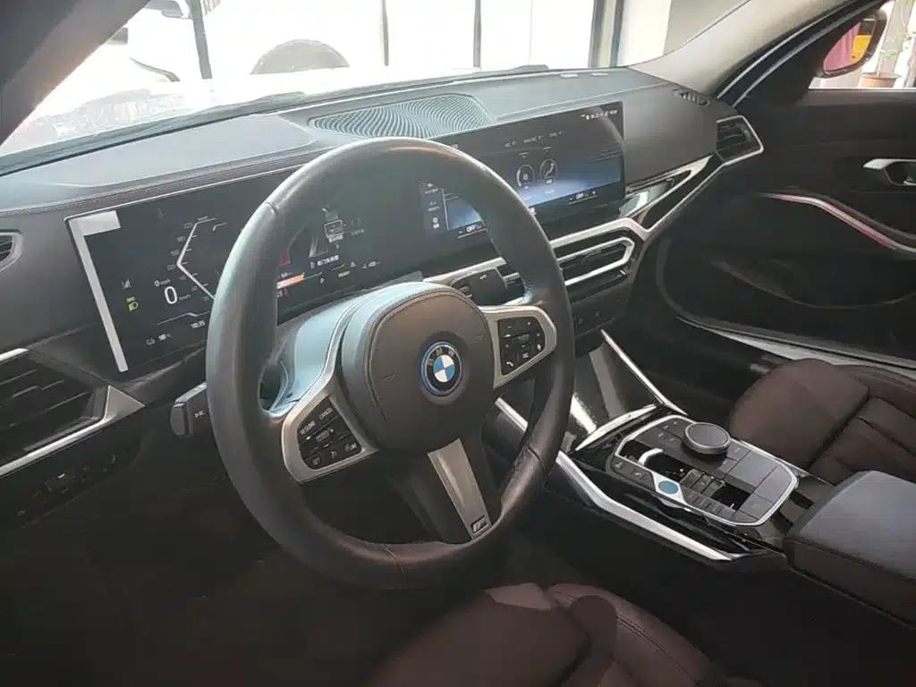 BMW i3 2022 eDrive 35L — миниатюра 11