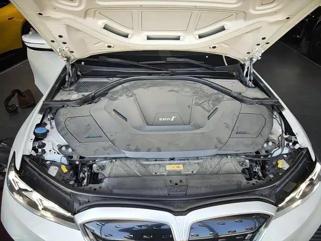BMW i3 2022 eDrive 35L — миниатюра 20