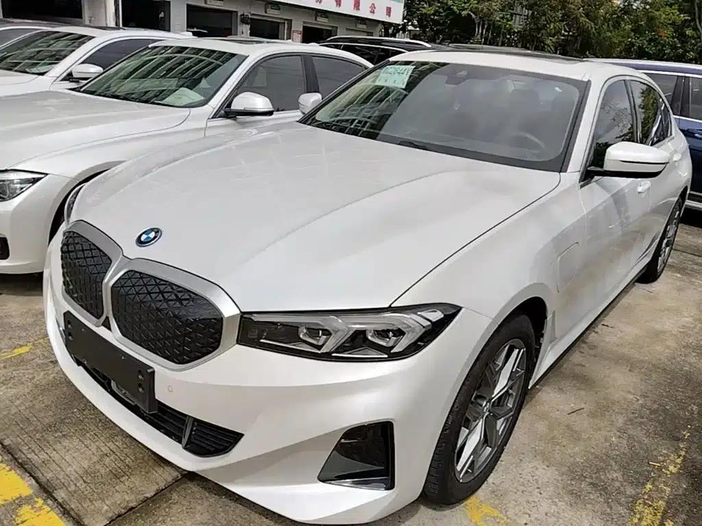 BMW i3 2025 eDrive 35 L — миниатюра 1