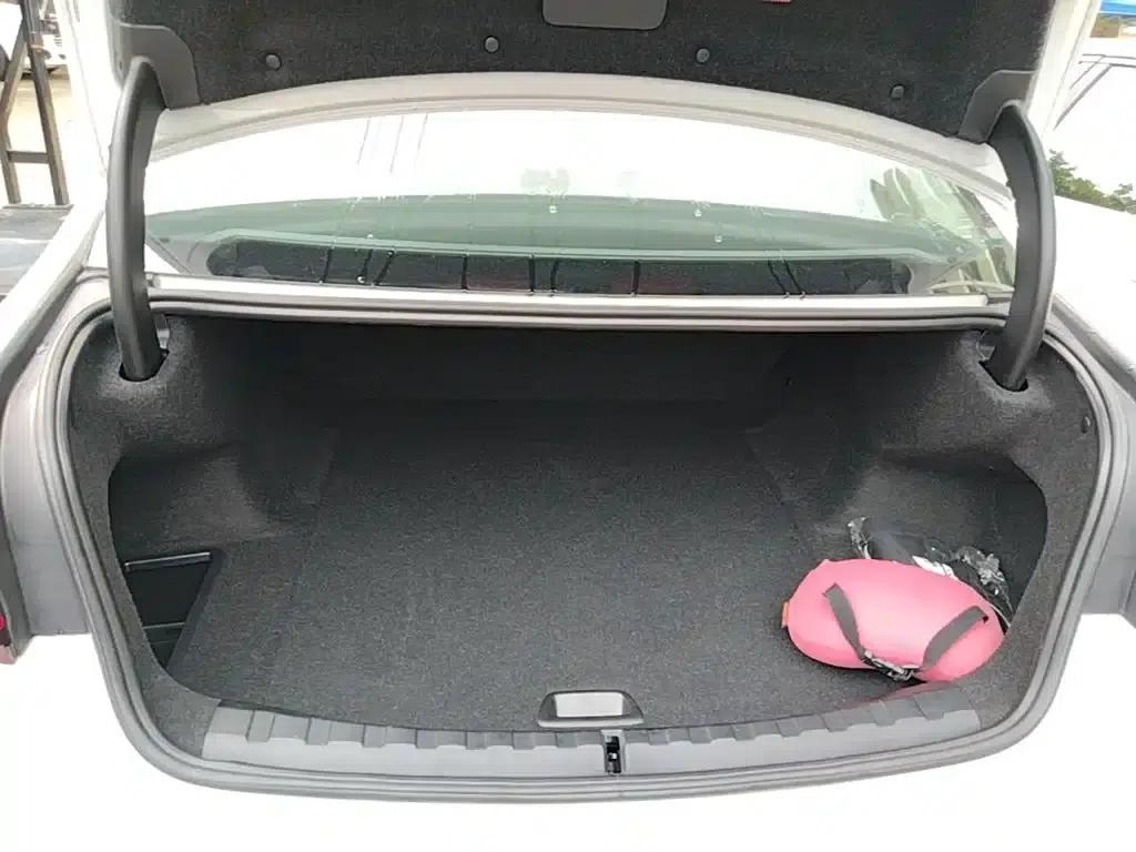 BMW i3 2025 eDrive 35 L — миниатюра 19