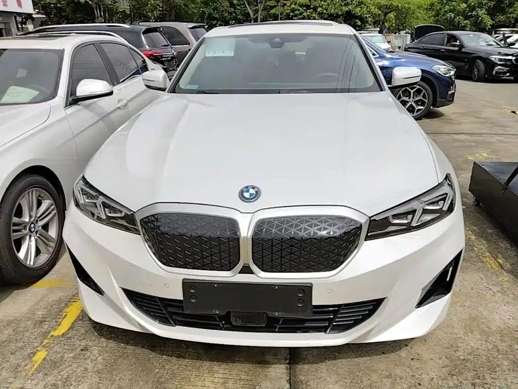 BMW i3 2025 eDrive 35 L — миниатюра 3