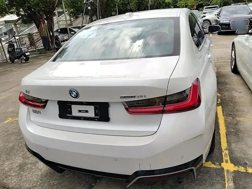 BMW i3 2025 eDrive 35 L — миниатюра 6