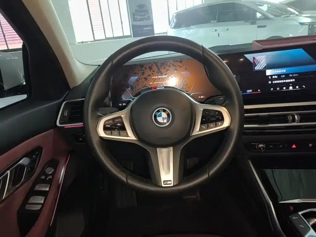 BMW i3 2024 eDrive 35L — миниатюра 11