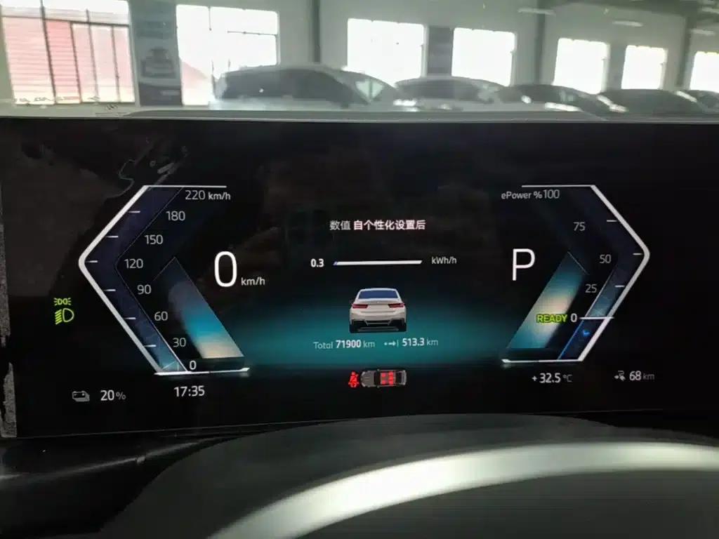 BMW i3 2024 eDrive 35L — миниатюра 12