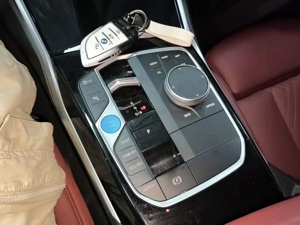 BMW i3 2024 eDrive 35L — миниатюра 14