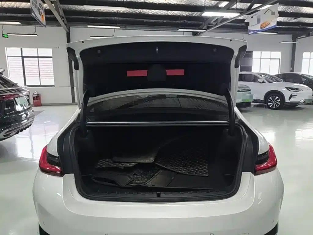 BMW i3 2024 eDrive 35L — миниатюра 19