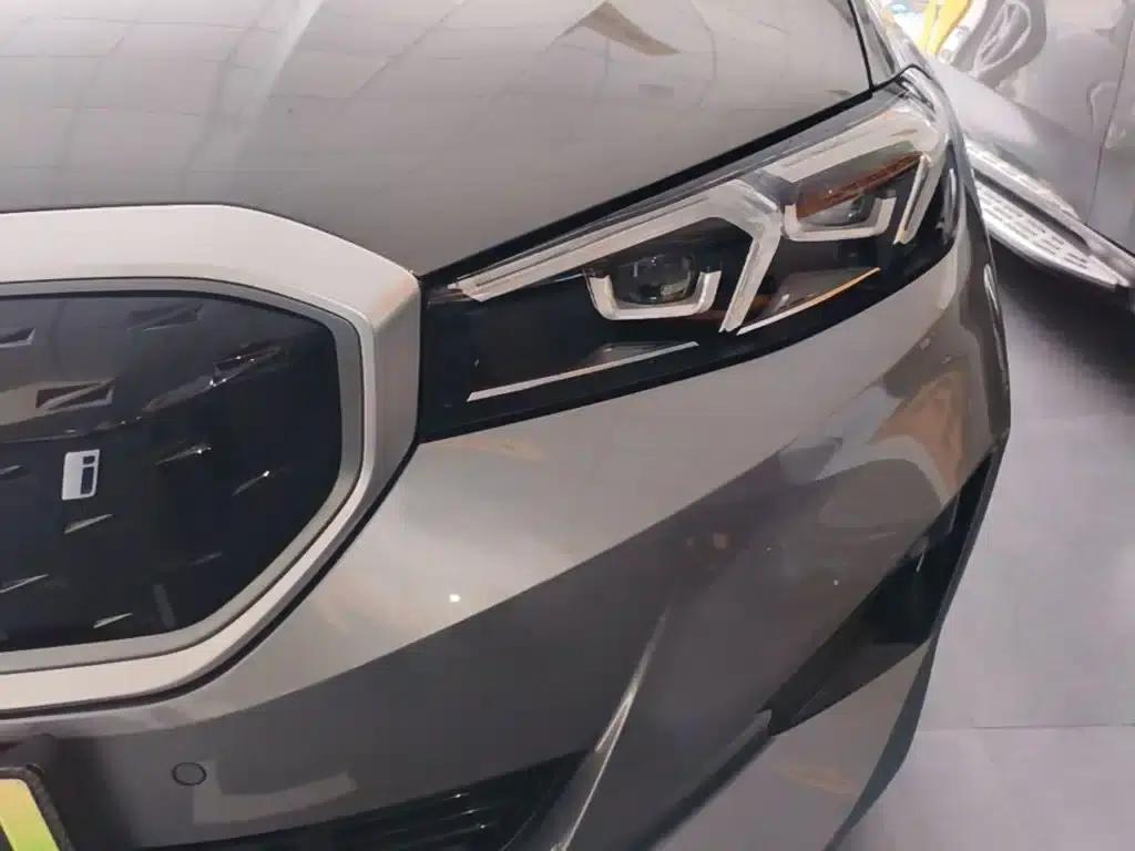 BMW i3 2022 eDrive 35L — миниатюра 24