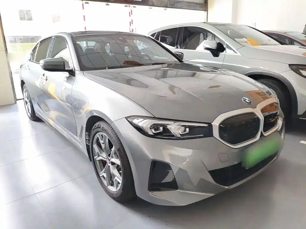 BMW i3 2022 eDrive 35L — миниатюра 4