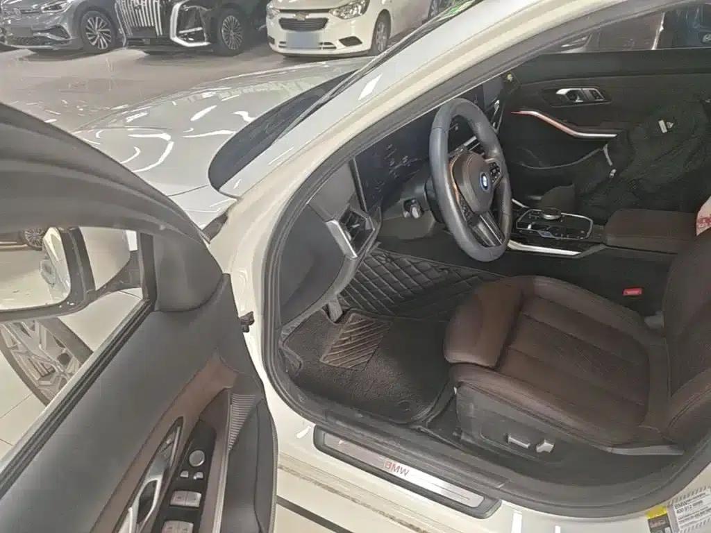 BMW i3 2023 eDrive 40 L Shadow Sport Package — миниатюра 16