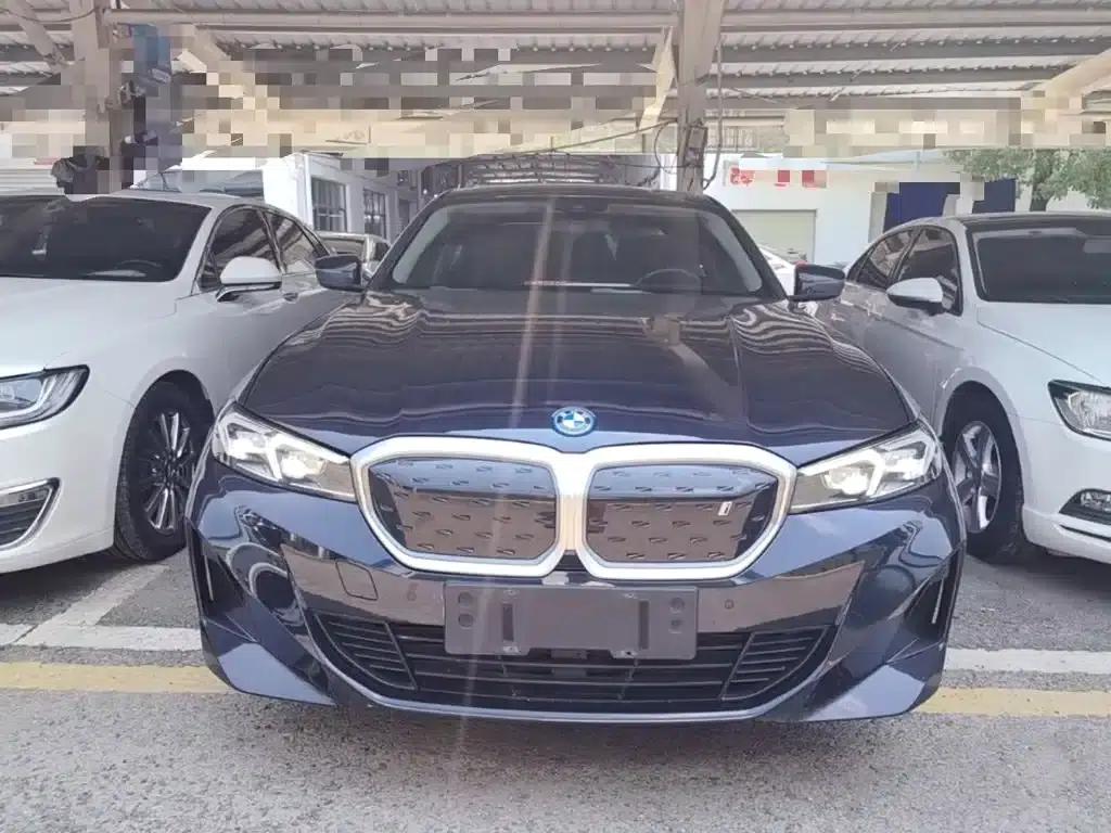 BMW i3 2022 eDrive 35L — миниатюра 3
