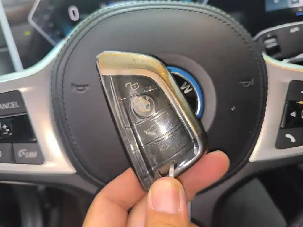 BMW i3 2022 eDrive 35L — миниатюра 9
