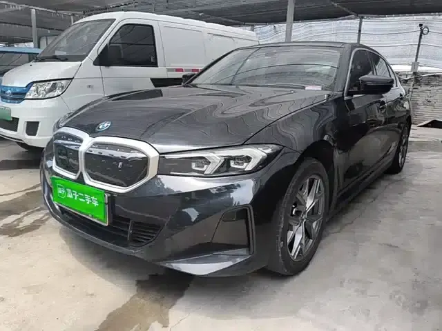 BMW i3 2022 eDrive 35L