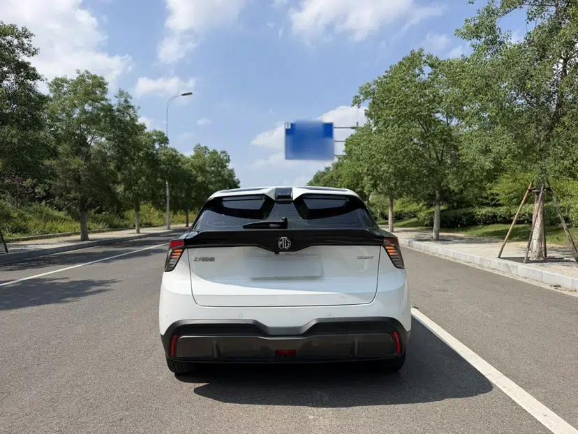 MG 4 EV 2023 415 km Range Sea-Faring Champion Edition — миниатюра 14