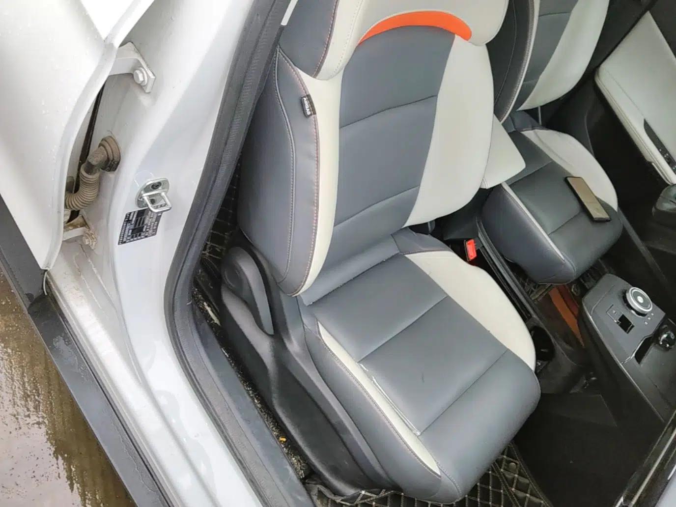 MG 4 EV 2023 415 km Range Sea-Faring Champion Edition — миниатюра 26