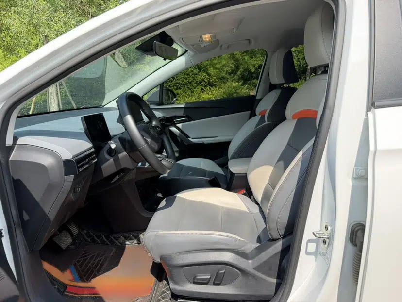 MG 4 EV 2023 415 km Range Sea-Faring Champion Edition — миниатюра 31