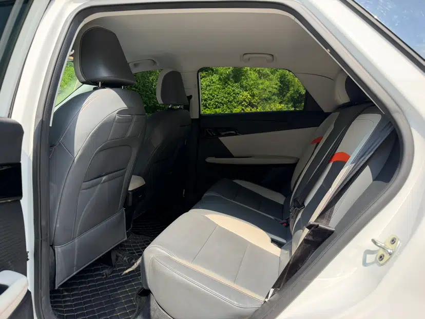 MG 4 EV 2023 415 km Range Sea-Faring Champion Edition — миниатюра 40