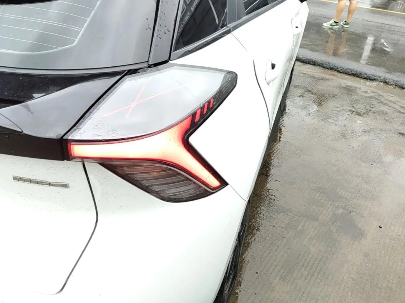 MG 4 EV 2023 415 km Range Sea-Faring Champion Edition — миниатюра 9