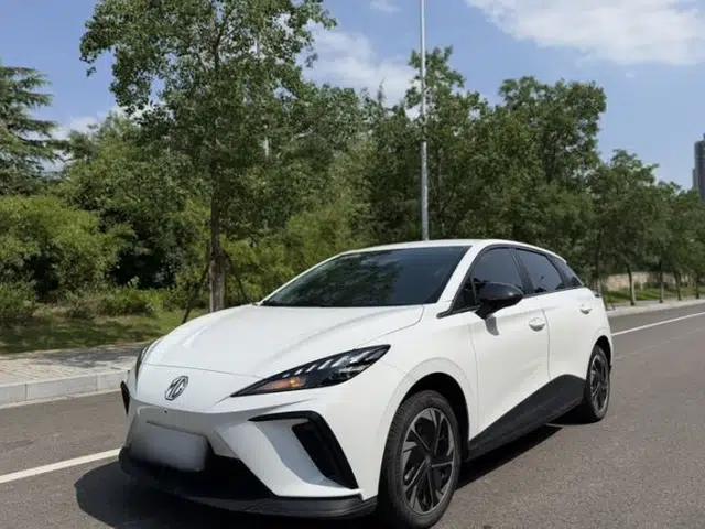 MG 4 EV 2023 415 km Range Sea-Faring Champion Edition