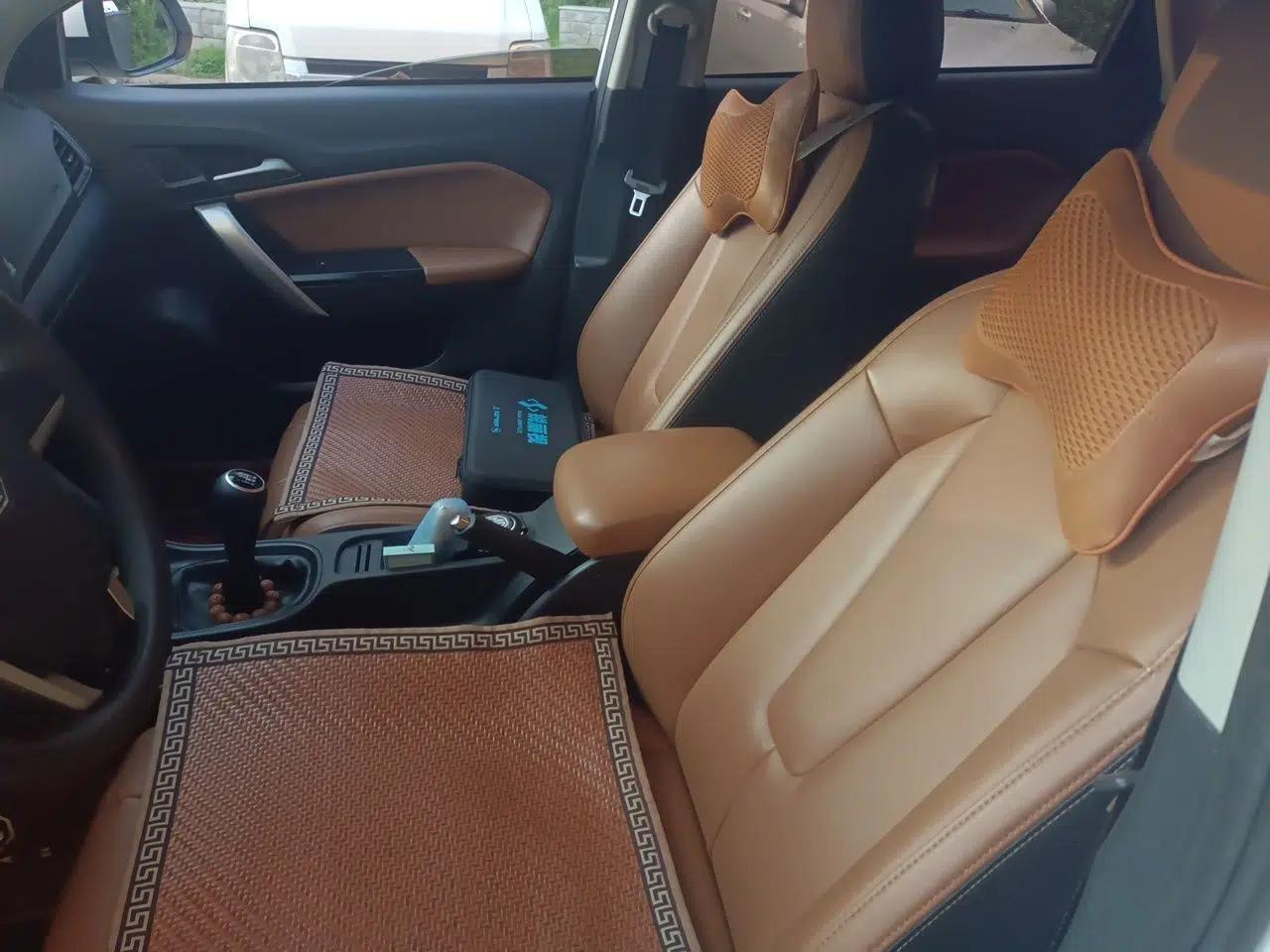 MG GT 2016 1.5L Manual Value-Added Luxury Edition — миниатюра 15