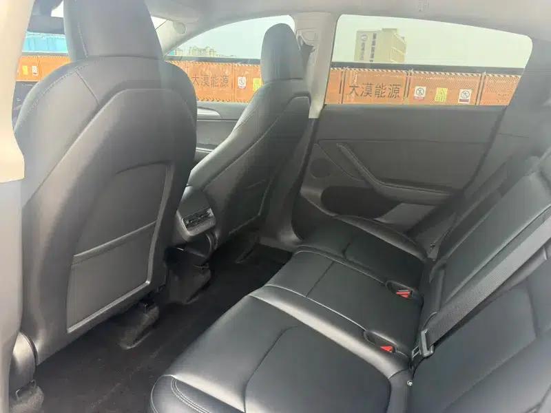 Model Y 2024 Rear-Wheel Drive — миниатюра 12