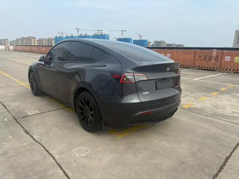 Model Y 2024 Rear-Wheel Drive — миниатюра 4