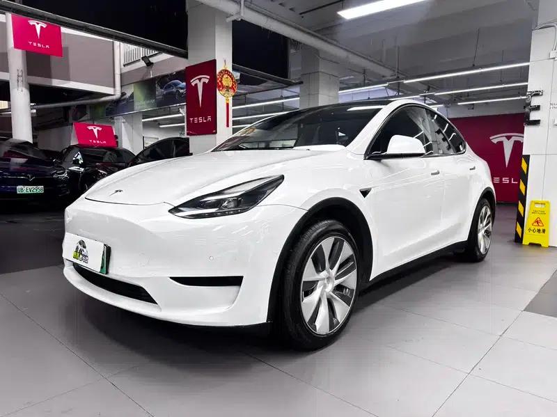 Model Y 2022 Facelift Rear-Wheel Drive Version — миниатюра 7