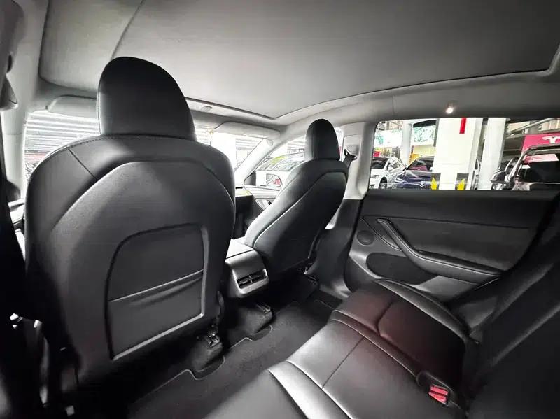 Model Y 2022 Facelift Rear-Wheel Drive Version — миниатюра 10