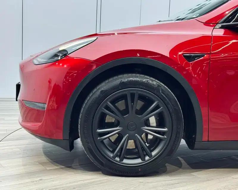 Model Y 2021 Long Range All-Wheel Drive — миниатюра 17