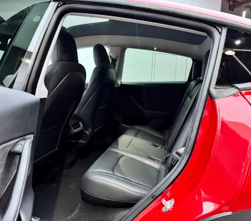 Model Y 2021 Long Range All-Wheel Drive — миниатюра 23
