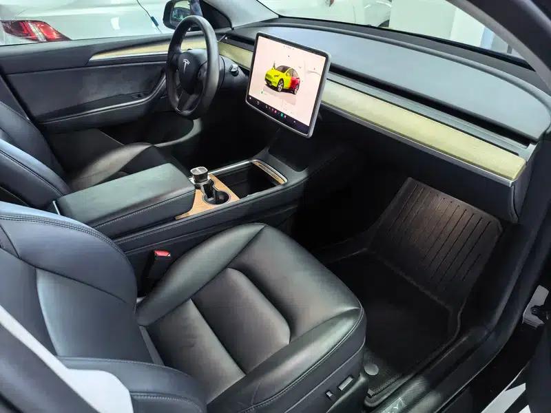 Model Y 2022 Facelift Rear-Wheel Drive Version — миниатюра 7