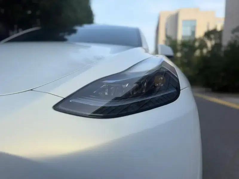 Model Y 2023 Rear-Wheel Drive — миниатюра 8