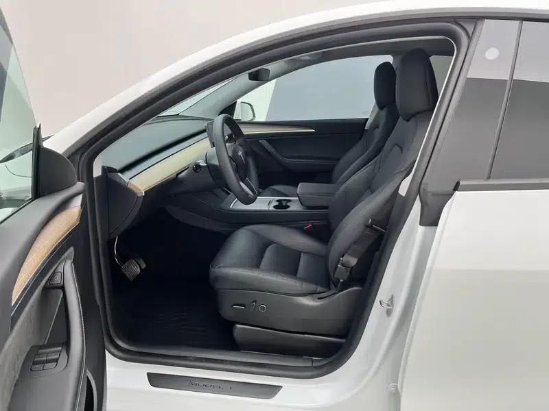 Model Y 2022 Facelift Rear-Wheel Drive Version — миниатюра 19