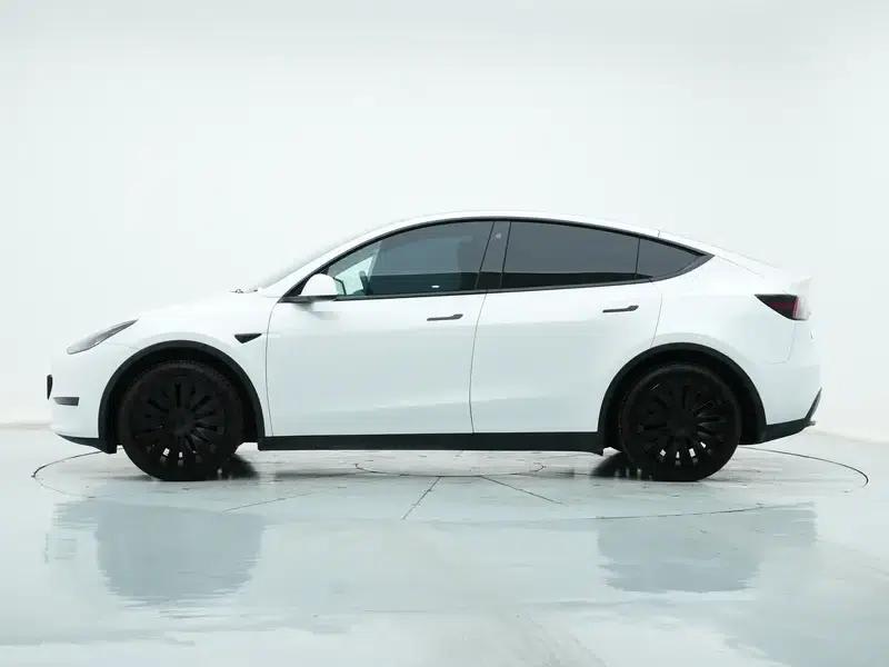 Model Y 2022 Facelift Rear-Wheel Drive Version — миниатюра 4