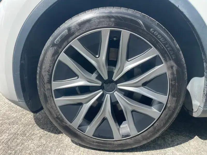 Model Y 2024 Rear-Wheel Drive — миниатюра 8
