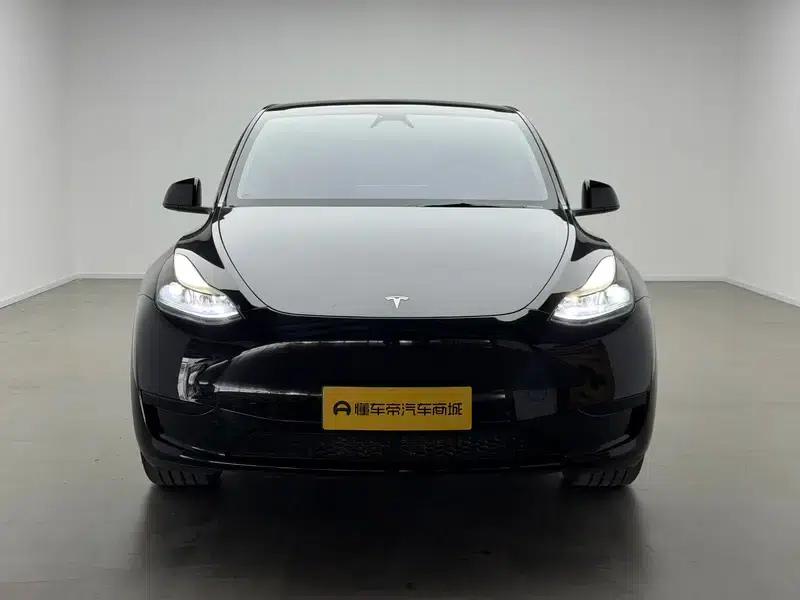 Model Y 2024 Rear-Wheel Drive — миниатюра 2