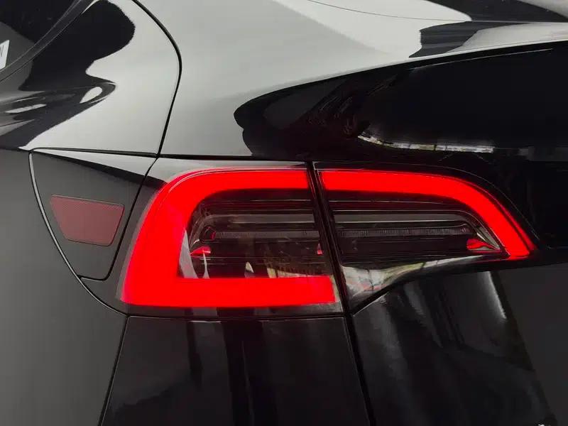 Model Y 2024 Rear-Wheel Drive — миниатюра 13