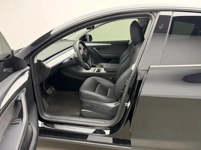Model Y 2024 Rear-Wheel Drive — миниатюра 17