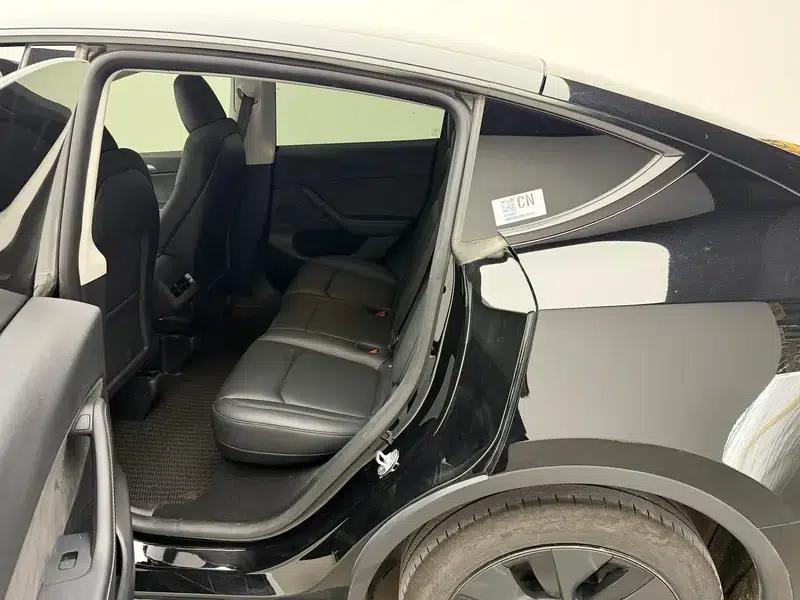 Model Y 2024 Rear-Wheel Drive — миниатюра 18