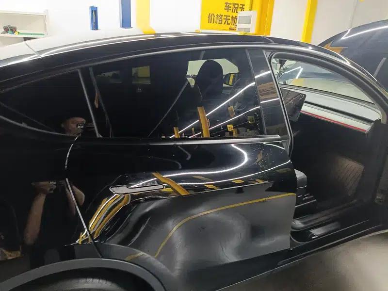 Model Y 2024 Rear-Wheel Drive — миниатюра 21