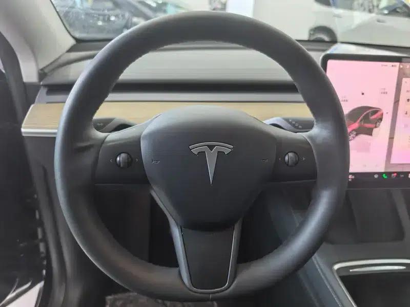 Model Y 2022 Facelift Rear-Wheel Drive Version — миниатюра 15