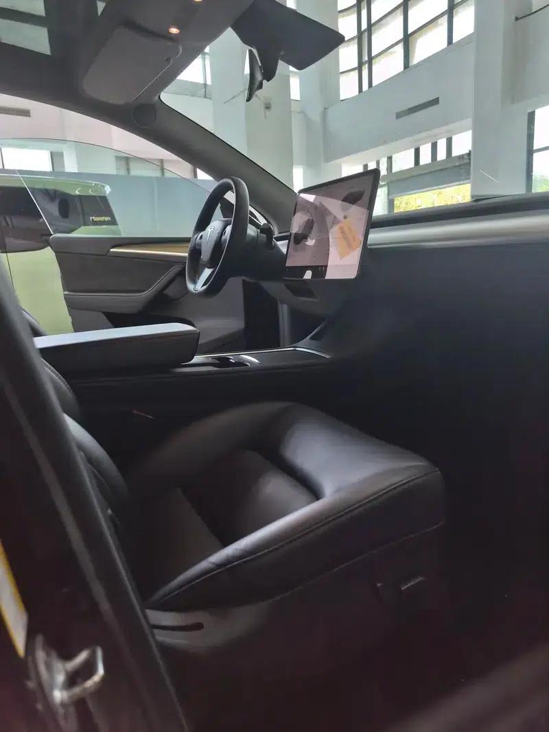 Model Y 2022 Facelift Rear-Wheel Drive Version — миниатюра 6