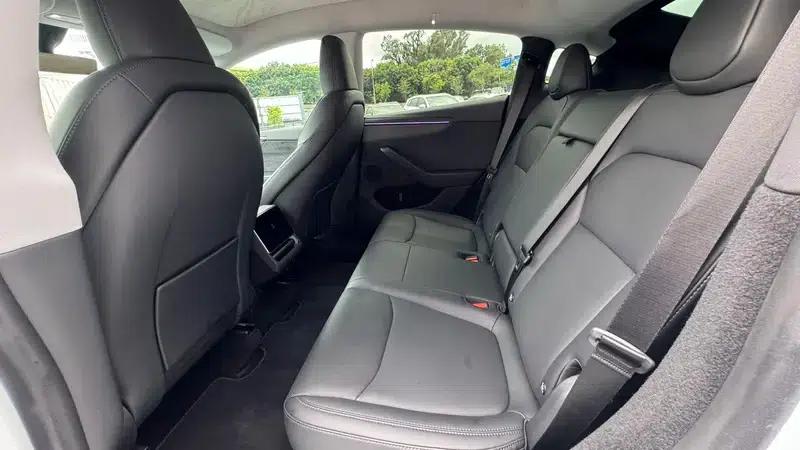 Model Y 2025 Long Range All-Wheel Drive — миниатюра 14
