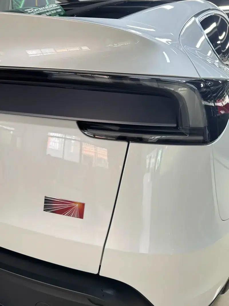 Model Y 2025 Long Range All-Wheel Drive — миниатюра 8