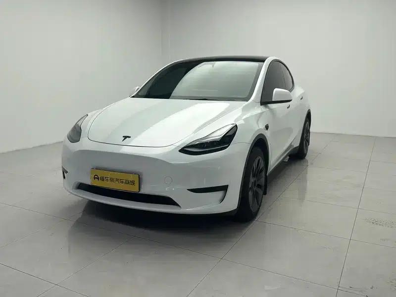 Model Y 2024 Rear-Wheel Drive — миниатюра 1