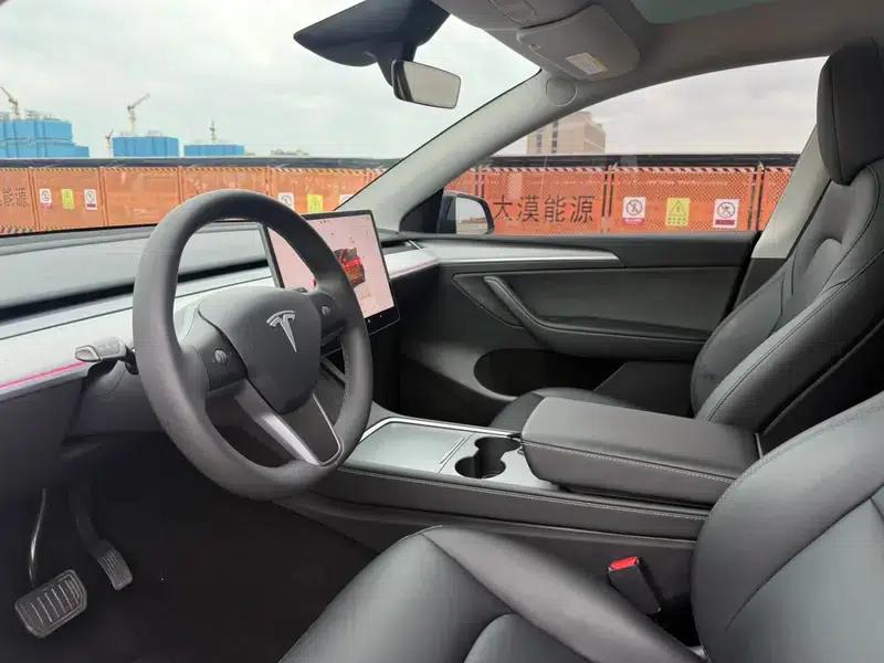 Model Y 2024 Rear-Wheel Drive — миниатюра 14