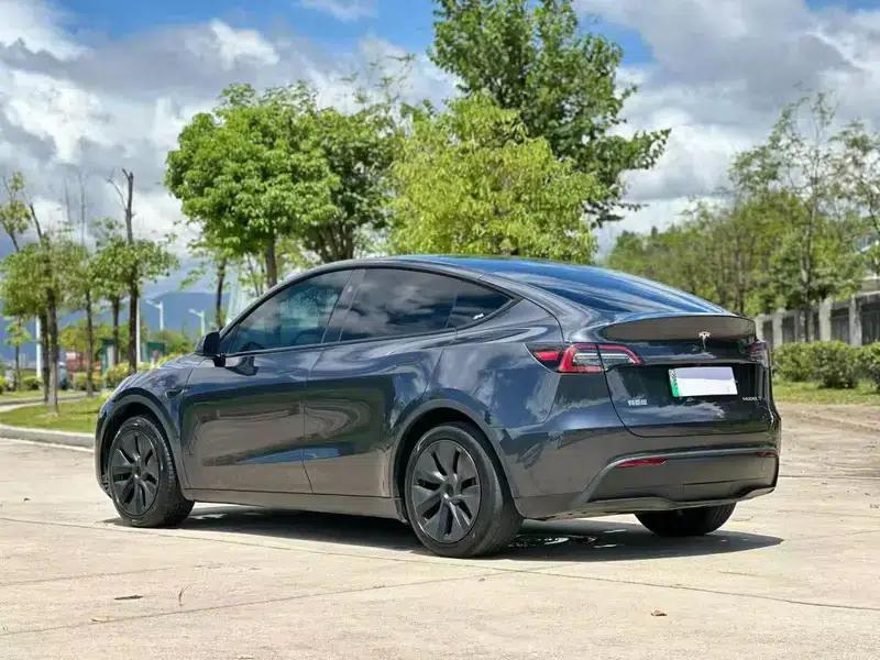 Model Y 2024 Rear-Wheel Drive — миниатюра 4