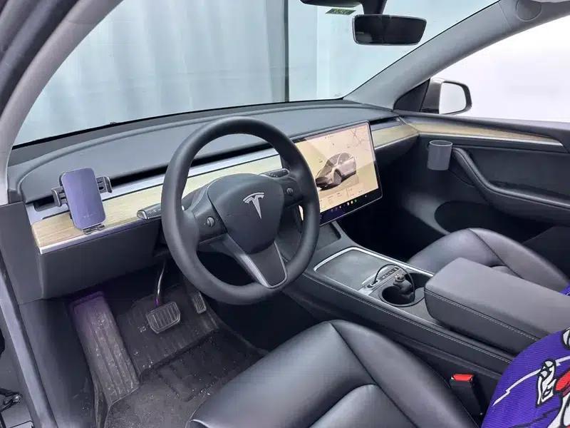 Model Y 2022 Facelift Rear-Wheel Drive Version — миниатюра 11