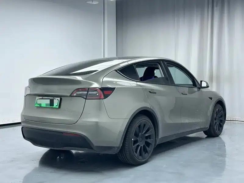 Model Y 2022 Facelift Rear-Wheel Drive Version — миниатюра 4